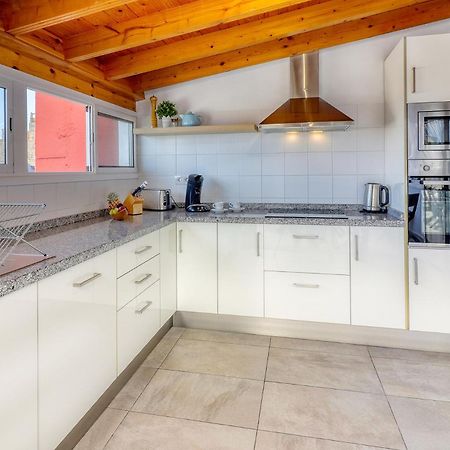 Big Terraced House, 100M To The Beach, With Bbq And Sea View Guincho  Eksteriør bilde