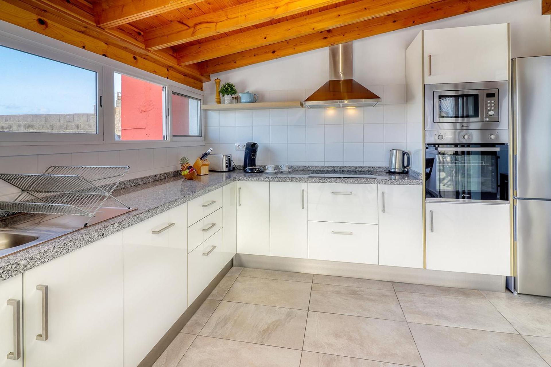 Big Terraced House, 100M To The Beach, With Bbq And Sea View Guincho  Eksteriør bilde